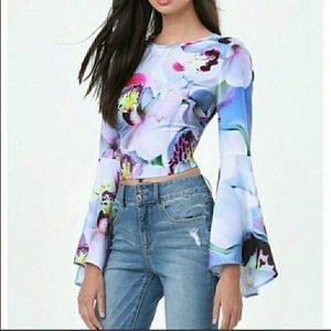 BEBE Radiant Orchid Floral Bell Sleeve Crop Top